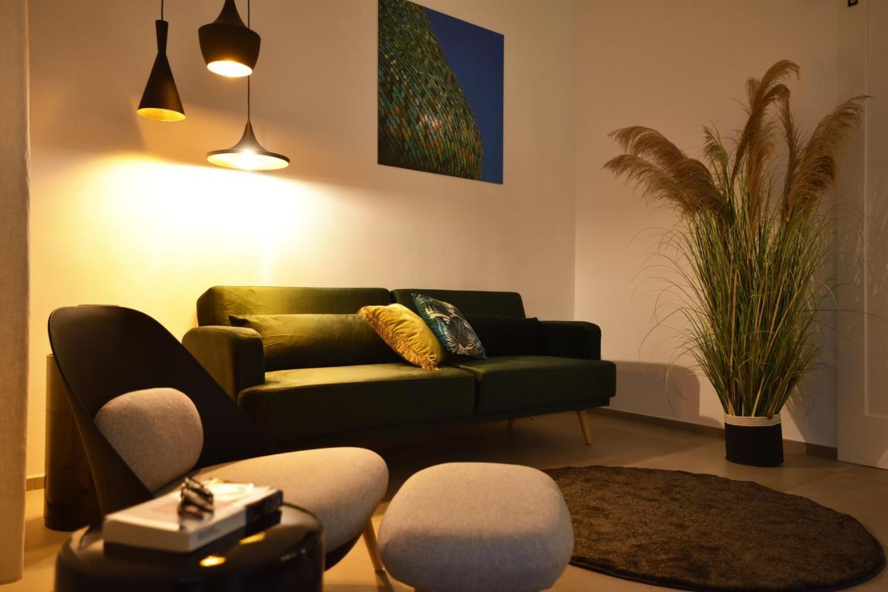 First Floor B&B Bari Bagian luar foto